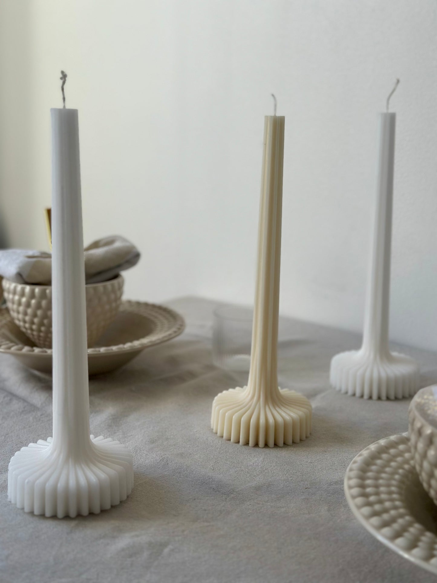 Högt minimalistiskt räfflat ljus (stl L)