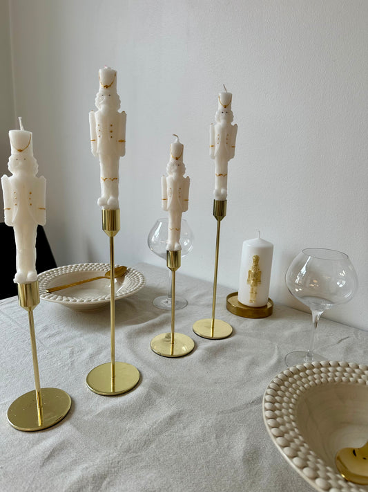 Nötknäppar ljus för ljusstake