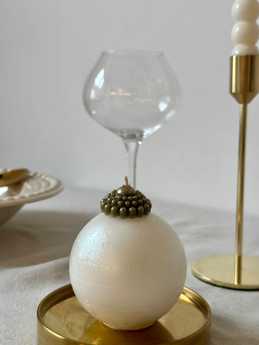 Stor pärlemor julkula ljus