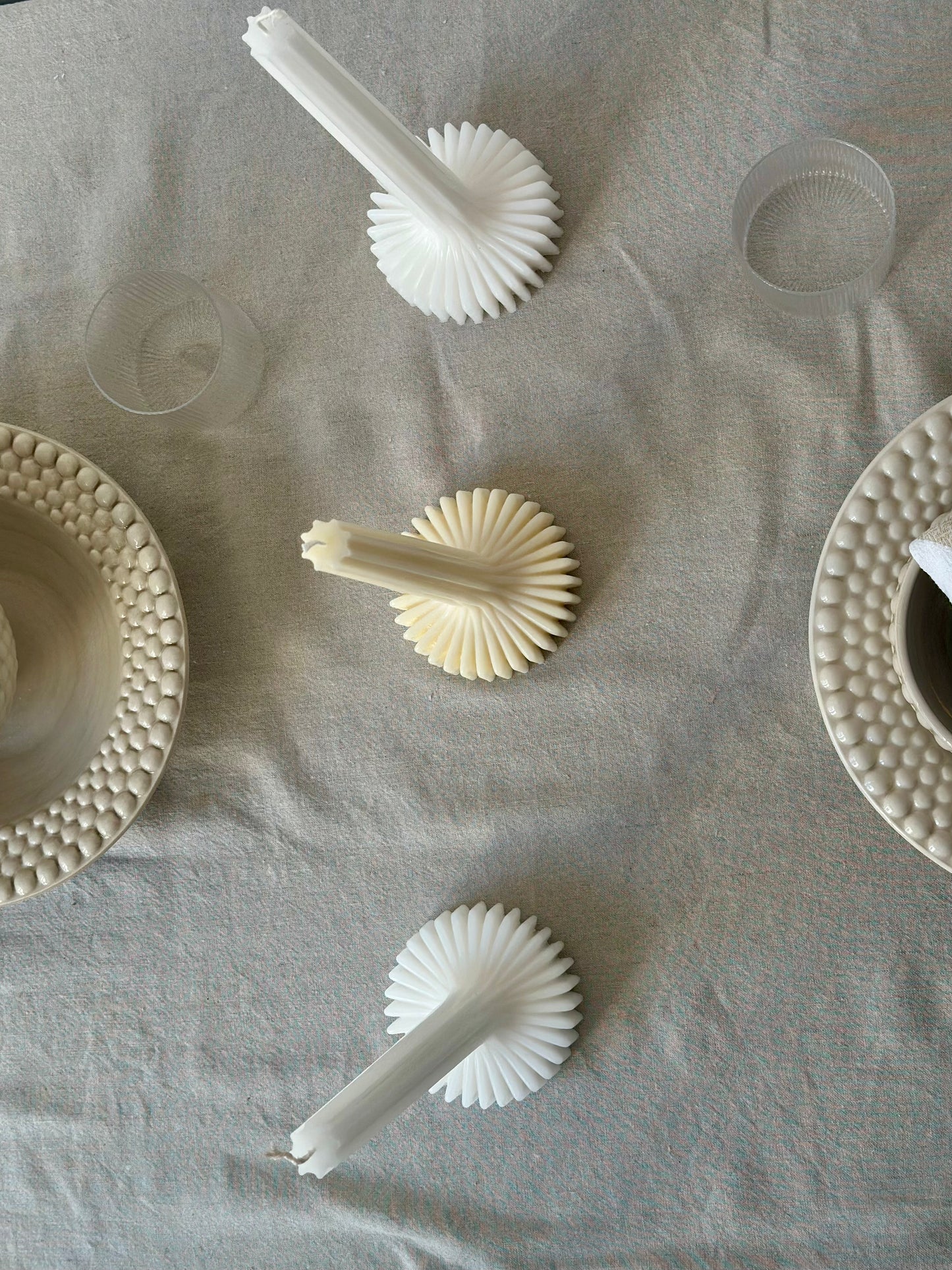 Högt minimalistiskt räfflat ljus (stl L)