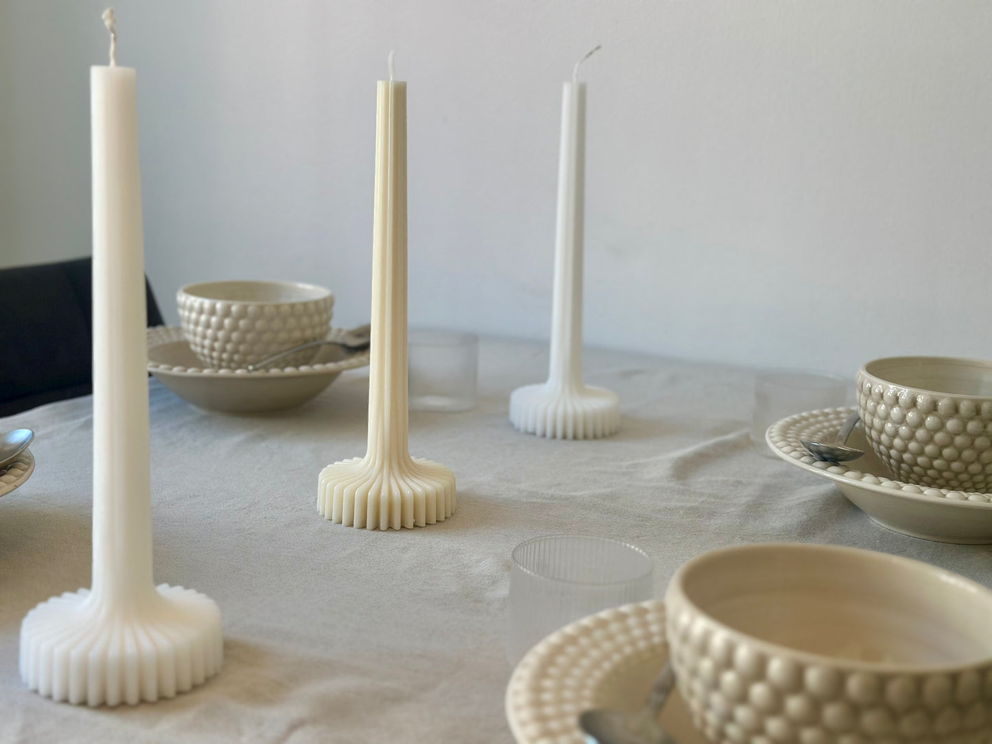 Högt minimalistiskt räfflat ljus (stl L)